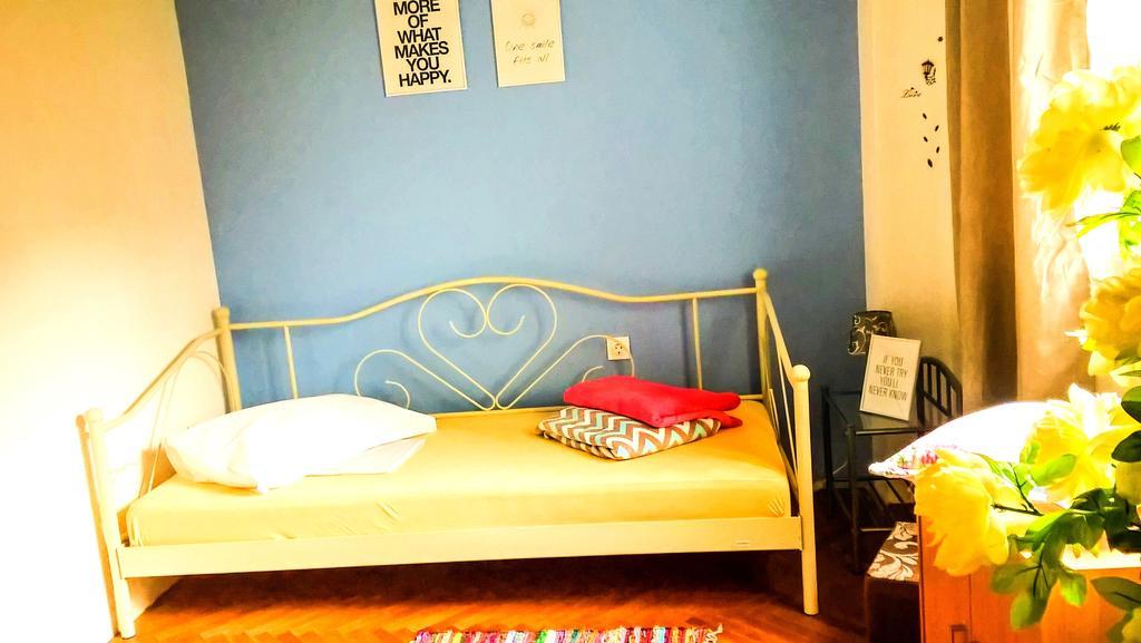 Crazy House Hostel Πούλα Εξωτερικό φωτογραφία