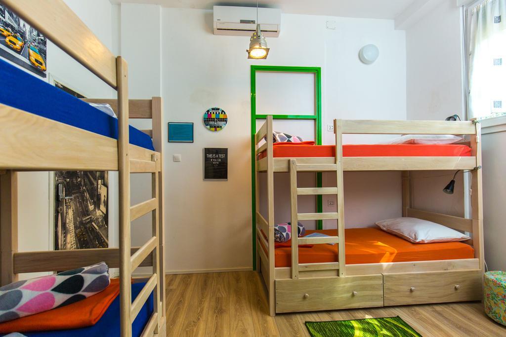 Crazy House Hostel Πούλα Εξωτερικό φωτογραφία