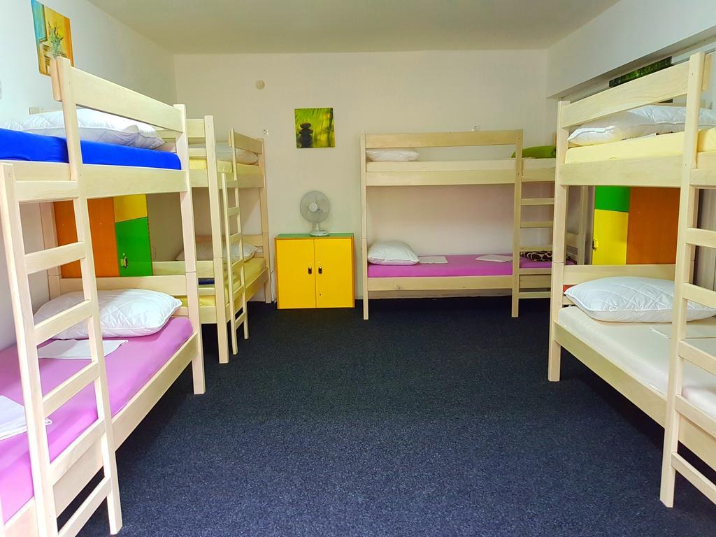 Crazy House Hostel Πούλα Εξωτερικό φωτογραφία